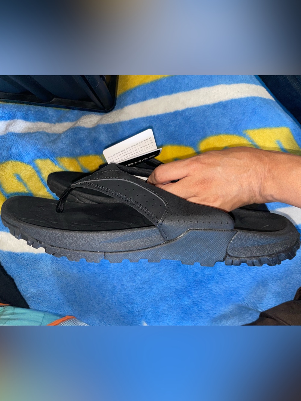 Men’s Black Comfort Flip-Flops - Picture 6 of 6